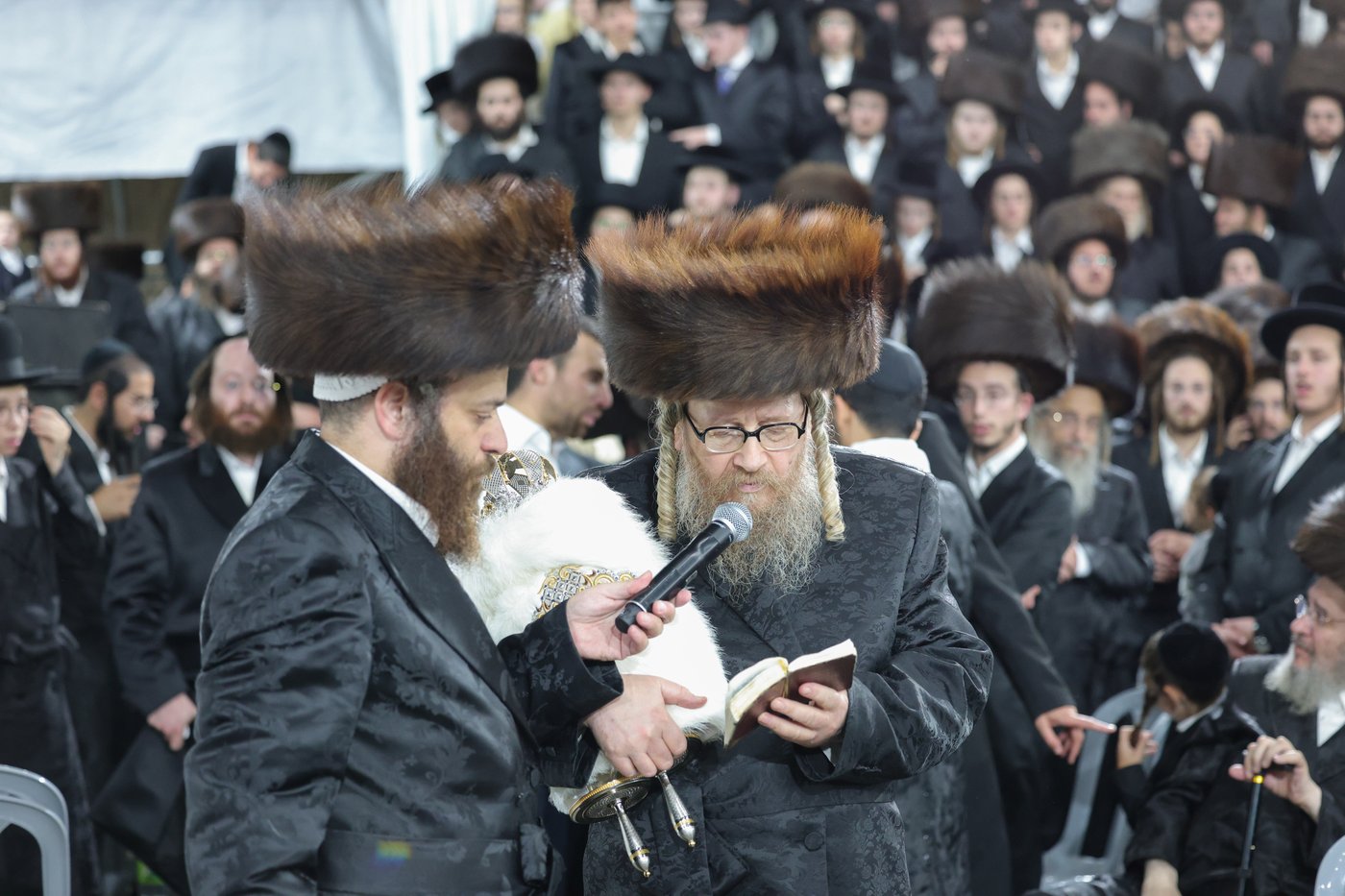 הקפות שניות אצל הגאון רבי יעקב מאיר שכטר