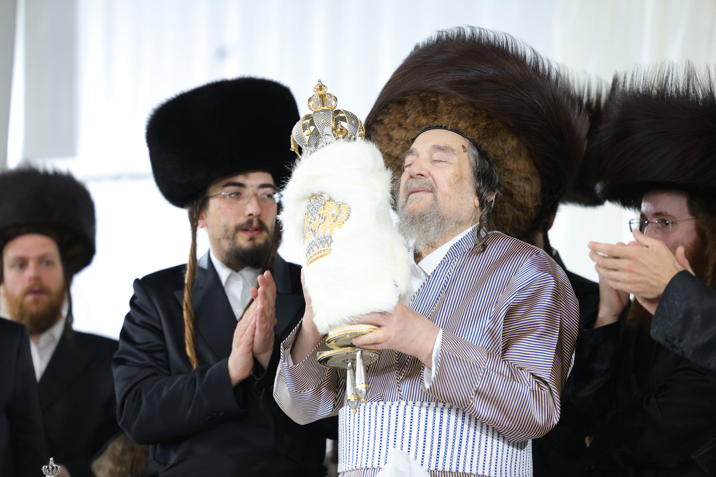 הקפות שניות אצל הגאון רבי יעקב מאיר שכטר