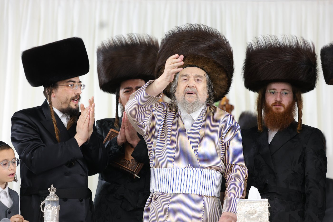 הקפות שניות אצל הגאון רבי יעקב מאיר שכטר