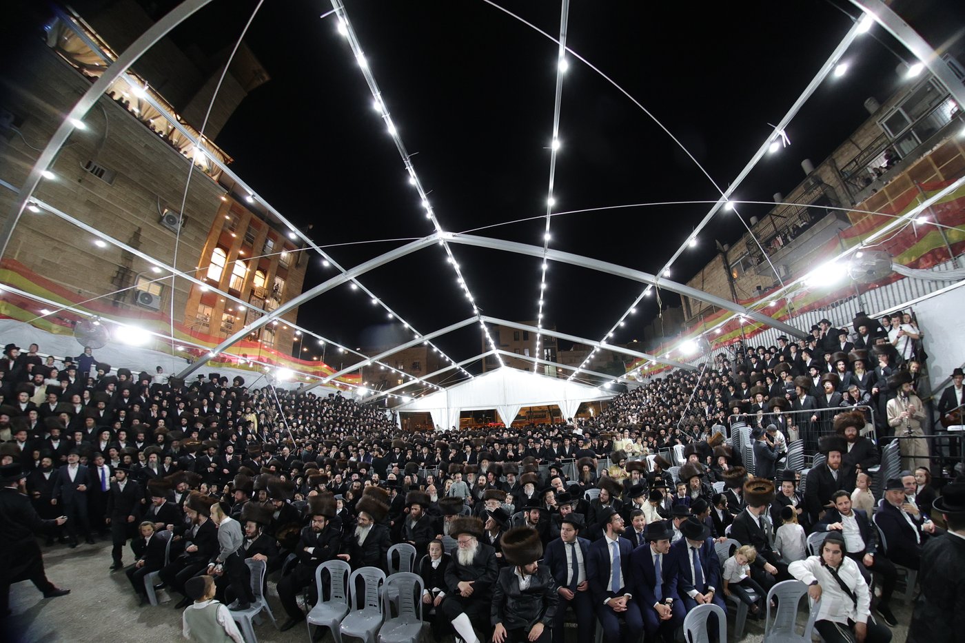 הקפות שניות אצל הגאון רבי יעקב מאיר שכטר