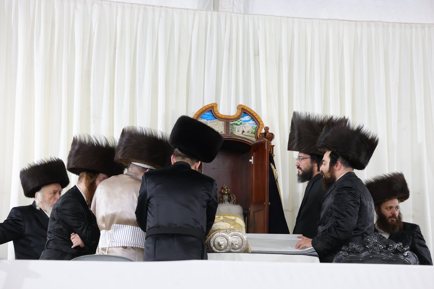 הקפות שניות אצל הגאון רבי יעקב מאיר שכטר