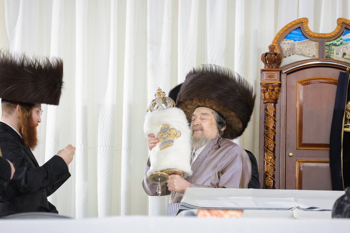 הקפות שניות אצל הגאון רבי יעקב מאיר שכטר