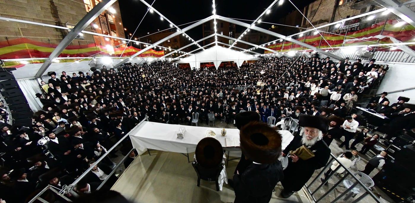הקפות שניות אצל הגאון רבי יעקב מאיר שכטר