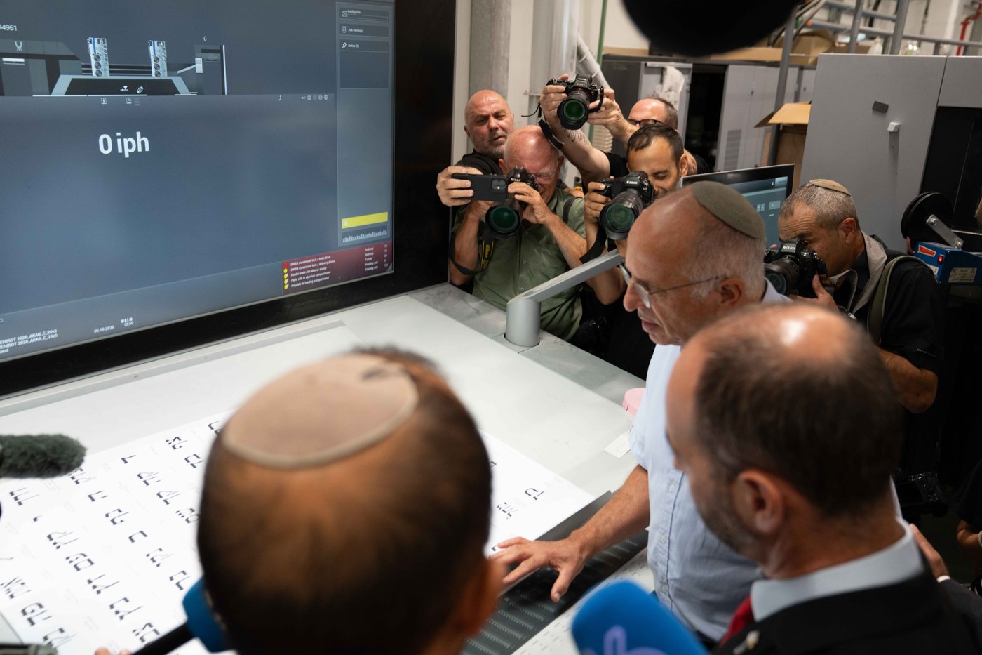 ההכנות לקראת יום הבחירות | צילום: רועי ידובסקי