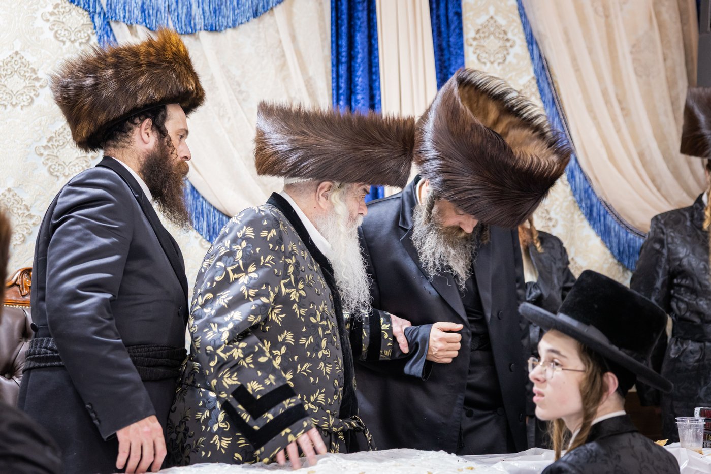 חג הסוכות בחצר הקודש קרעטשניף ירושלים | צילום: שוקי לרר, אברומי בערגער