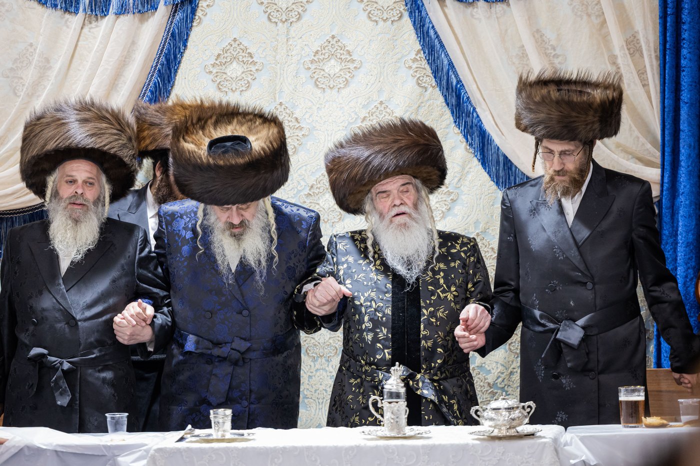 חג הסוכות בחצר הקודש קרעטשניף ירושלים | צילום: שוקי לרר, אברומי בערגער
