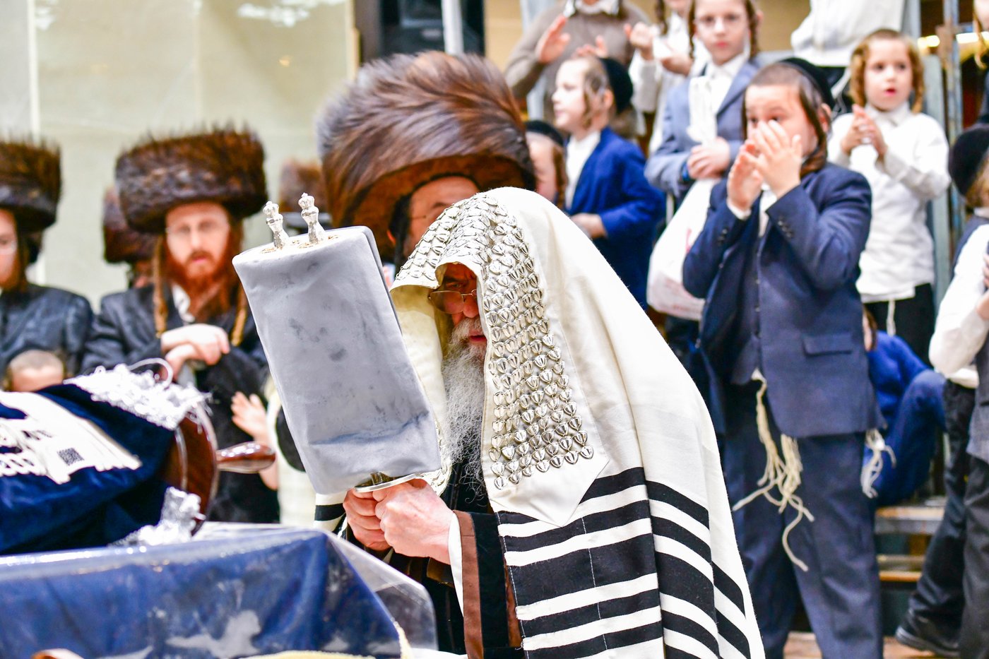 חג הסוכות בחצר הקודש קרעטשניף ירושלים | צילום: שוקי לרר, אברומי בערגער