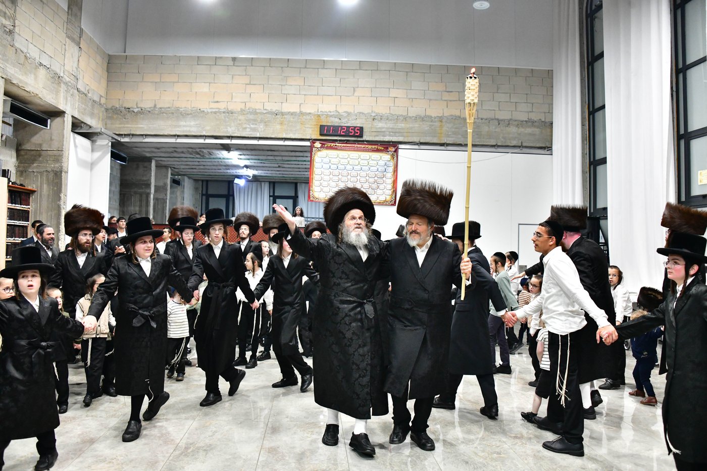 שמחת בית השואבה בחצר דינוv