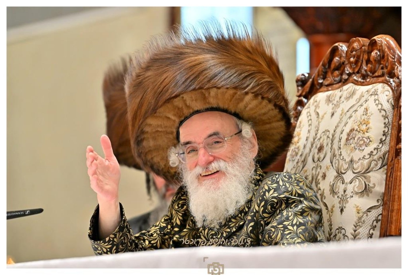 סוכות בחצר הקודש ויז'ניץ | צילום: יהושע פרוכטר