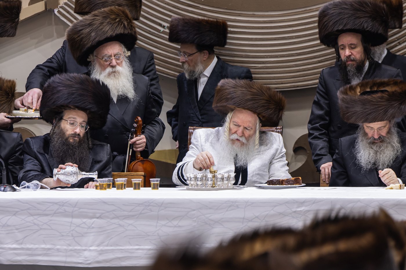 הושענא רבה בחצר הקודש באבוב | צילום: אחים לאנטשעווסקי