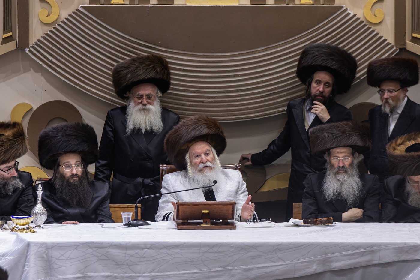 הושענא רבה בחצר הקודש באבוב | צילום: אחים לאנטשעווסקי