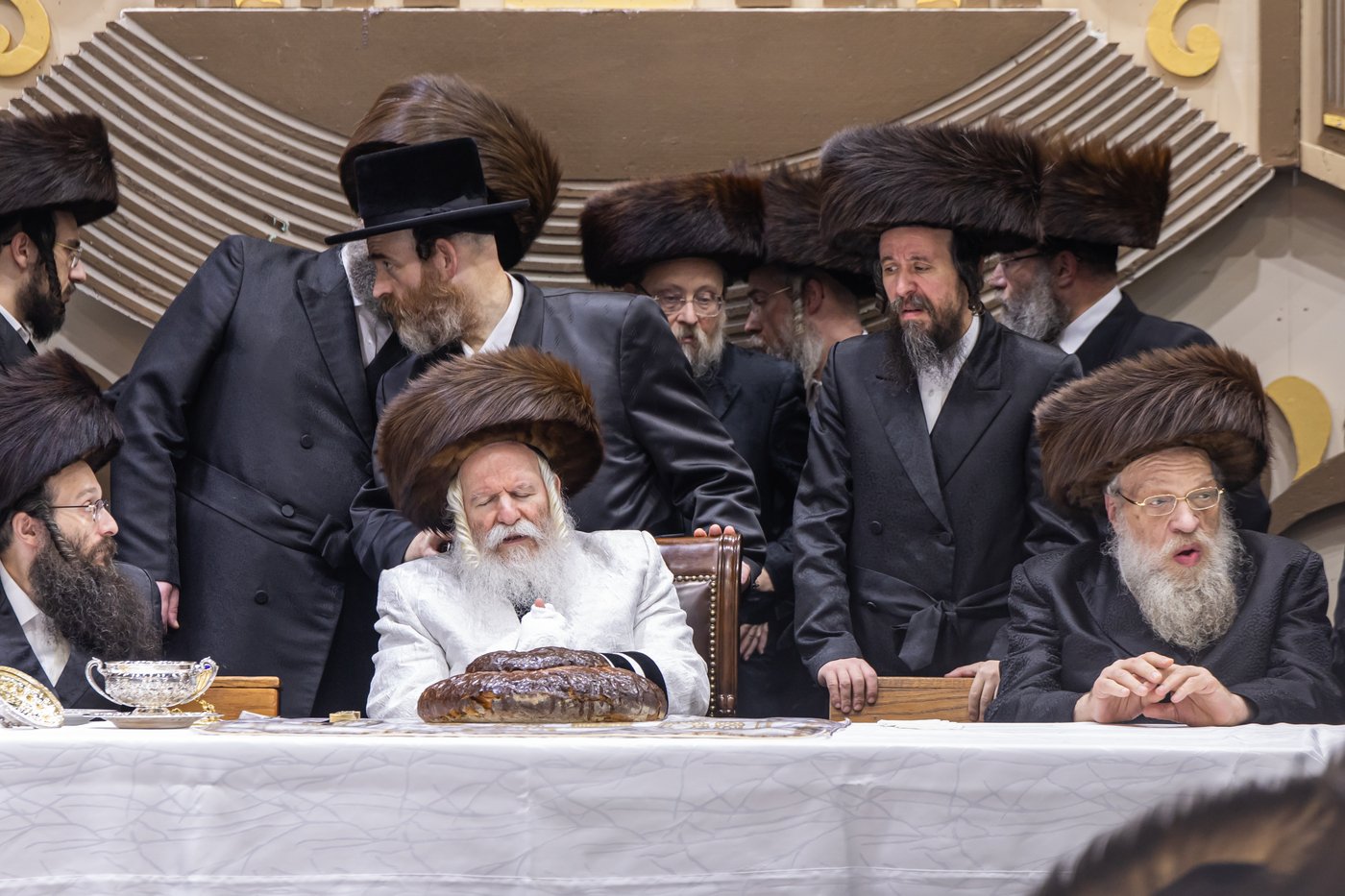 הושענא רבה בחצר הקודש באבוב | צילום: אחים לאנטשעווסקי