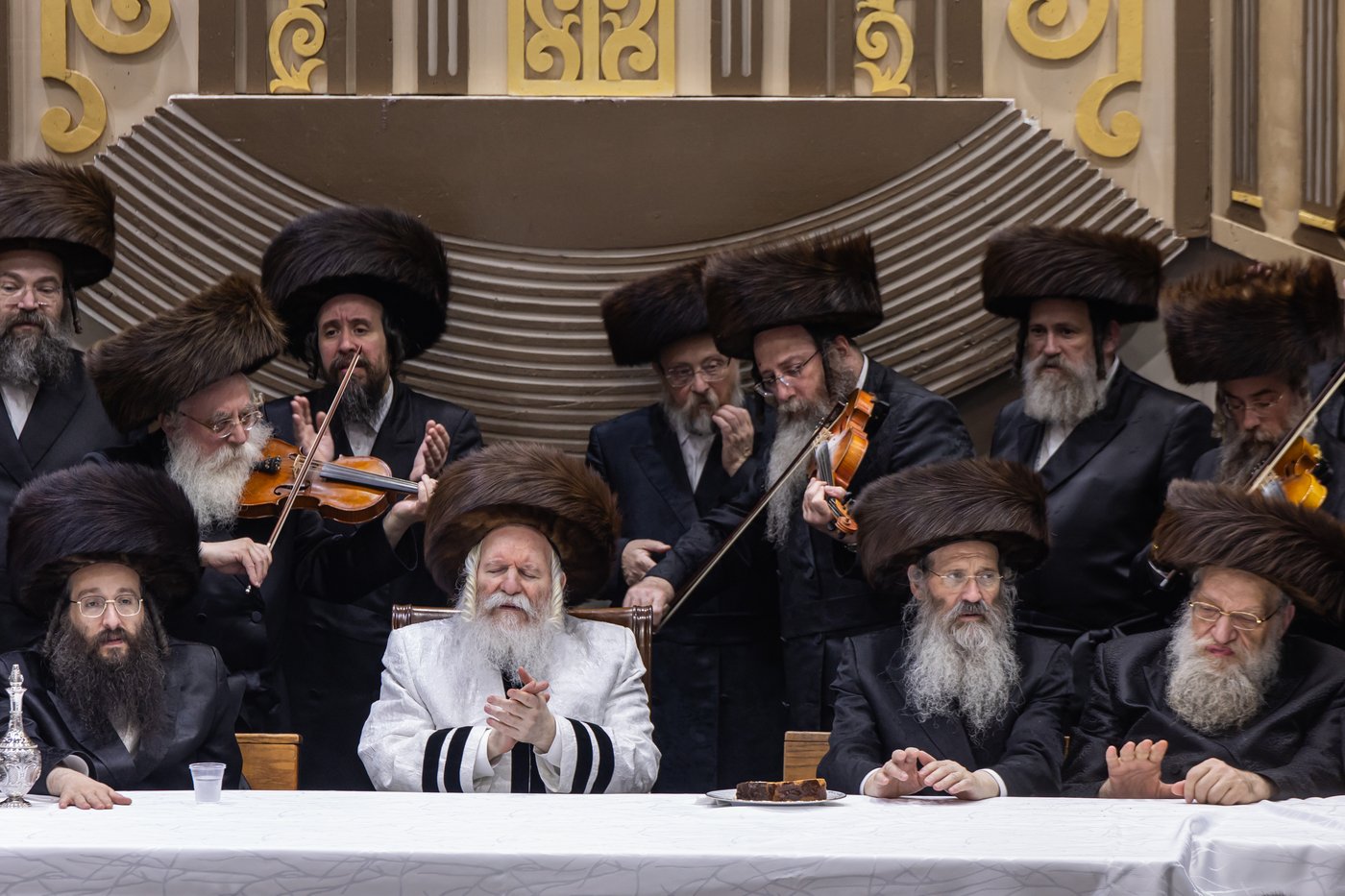 הושענא רבה בחצר הקודש באבוב | צילום: אחים לאנטשעווסקי