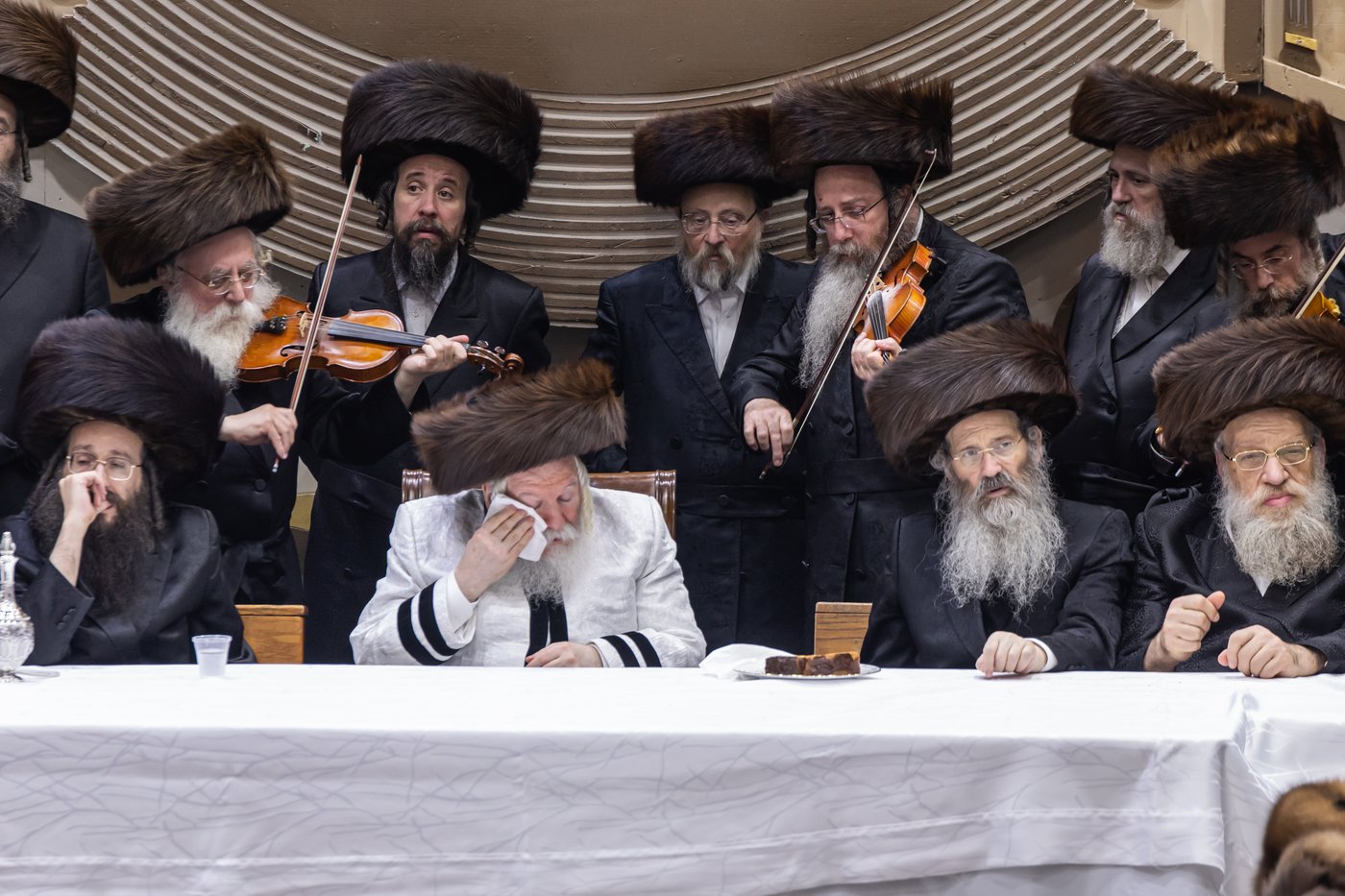 הושענא רבה בחצר הקודש באבוב | צילום: אחים לאנטשעווסקי