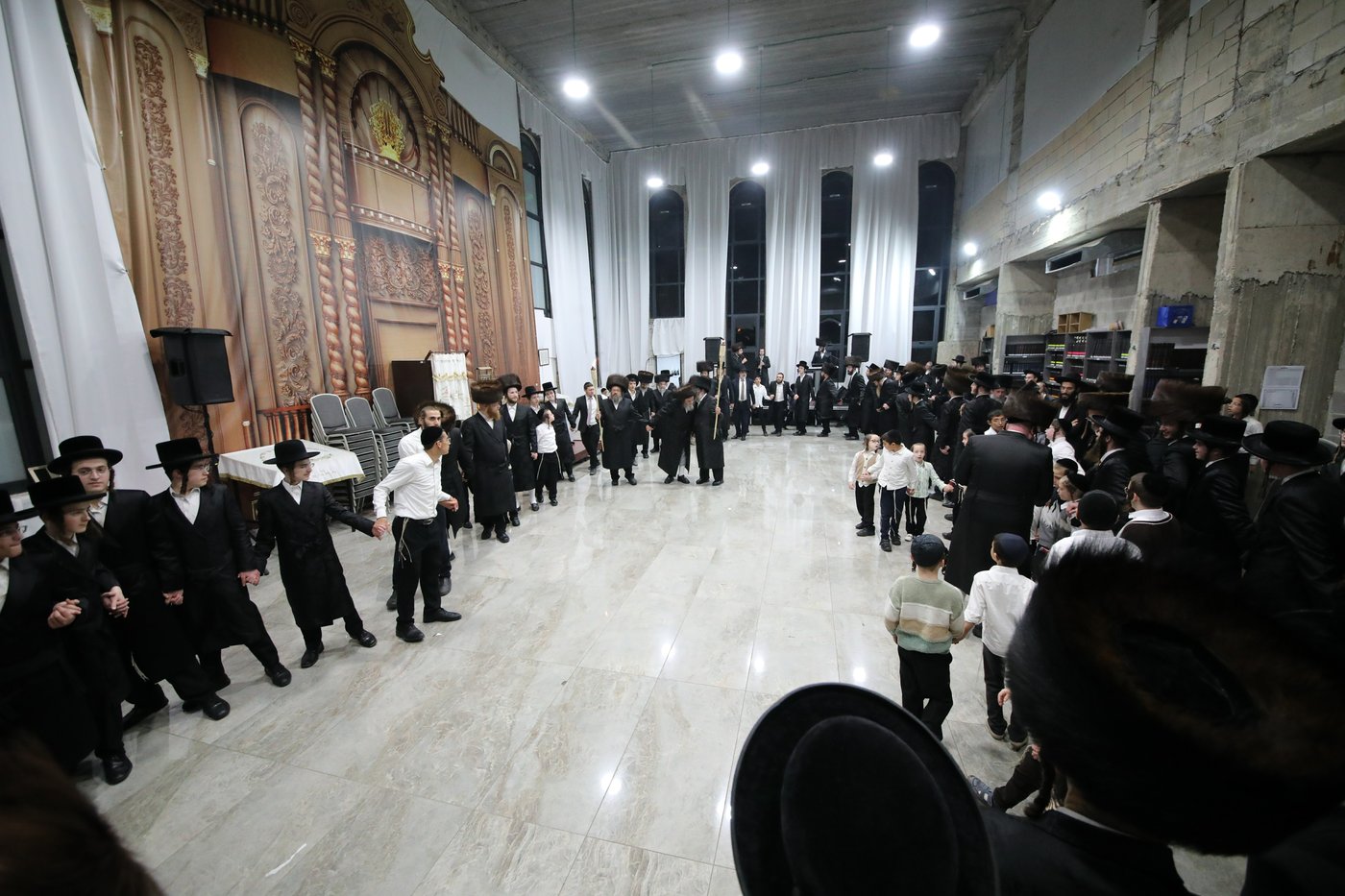 שמחת בית השואבה בחצר דינוב