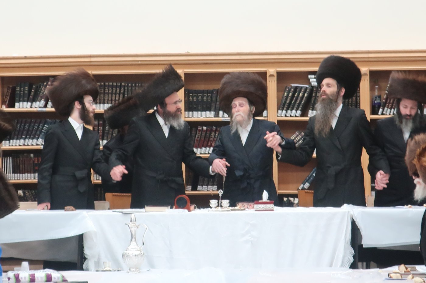 חג הסוכות בחצר ערלוי • צילום: שימי פ.