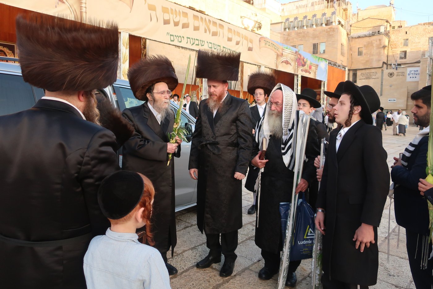 חג הסוכות בחצר ערלוי • צילום: שימי פ.