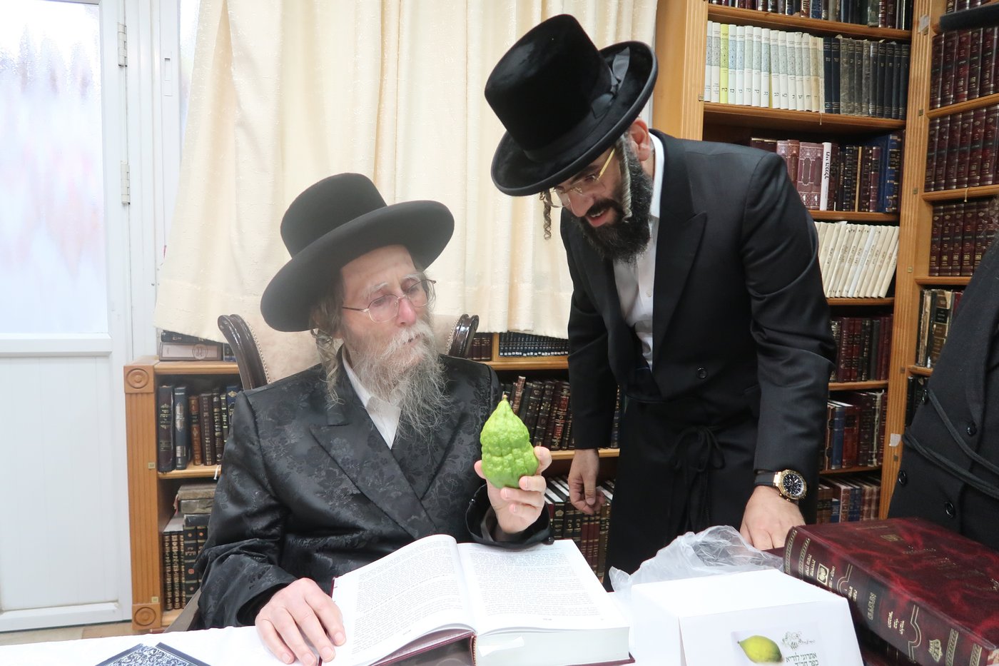 חג הסוכות בחצר ערלוי • צילום: שימי פ.