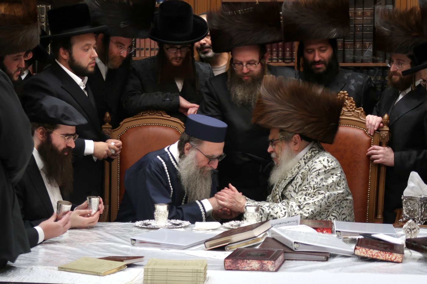 ביקורים בימי המועד בסוכתו של האדמו"ר מסאטמר שליט"א | צילום: בחצרות סאטמאר