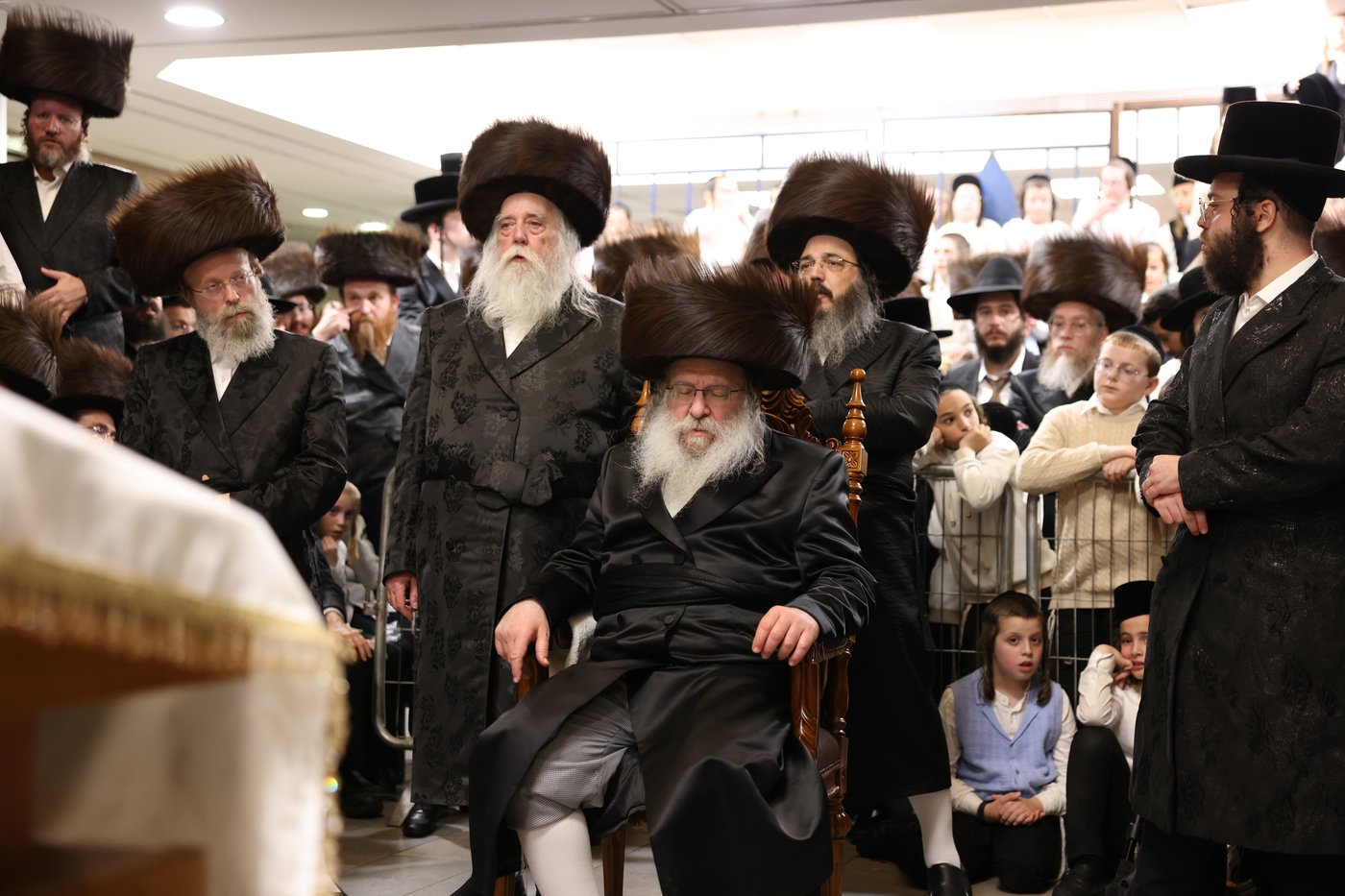 ירח האיתנים בחצר הקודש נדבורנה | צילום: שוקי לרר, אברומי בערגער, מ.ש.