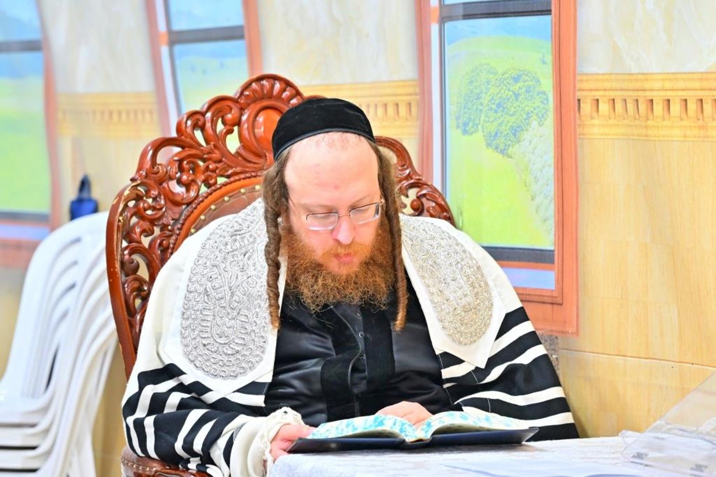 ימי החג בחצר ספינקא בית שמש