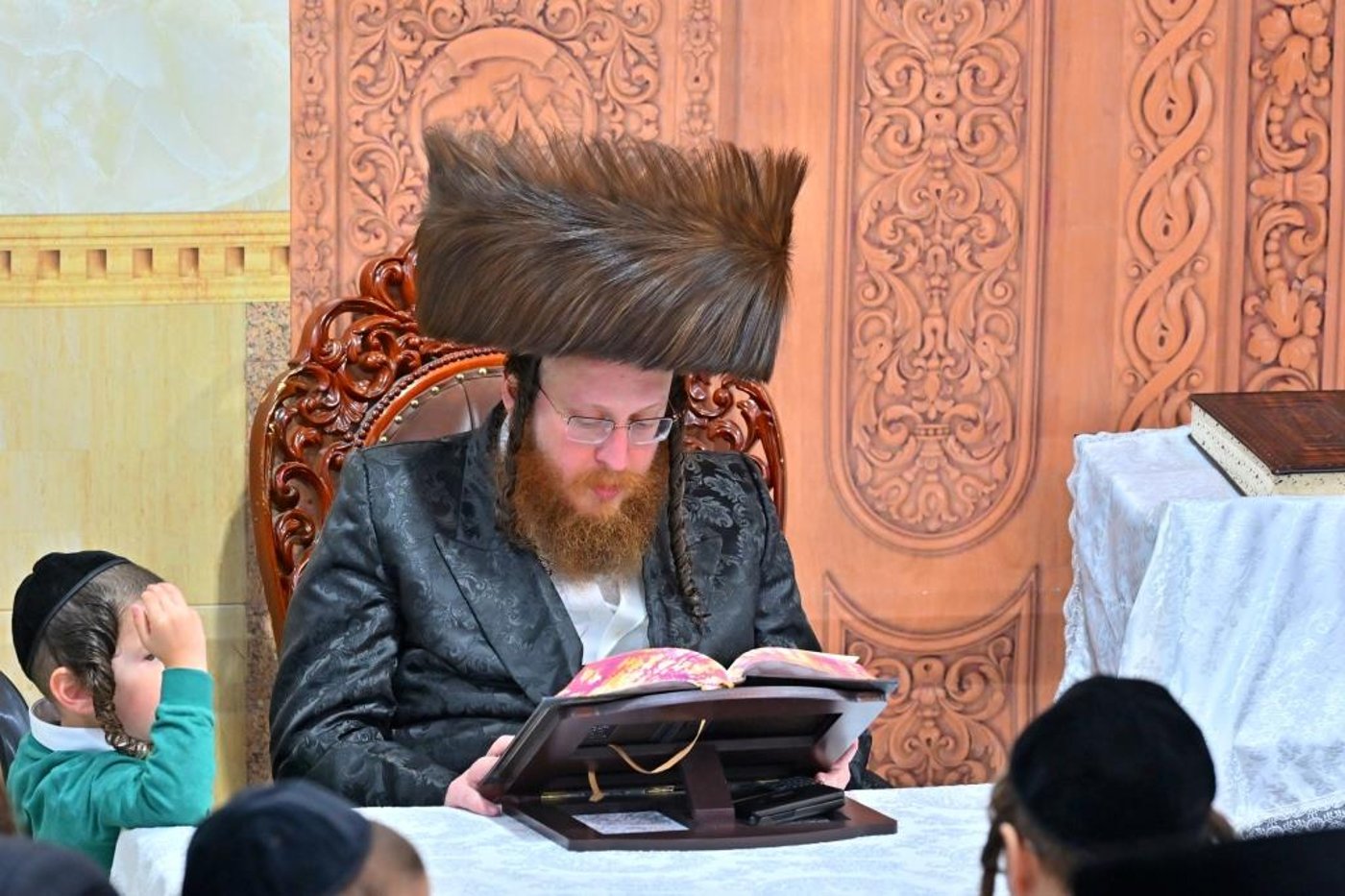 ימי החג בחצר ספינקא בית שמש