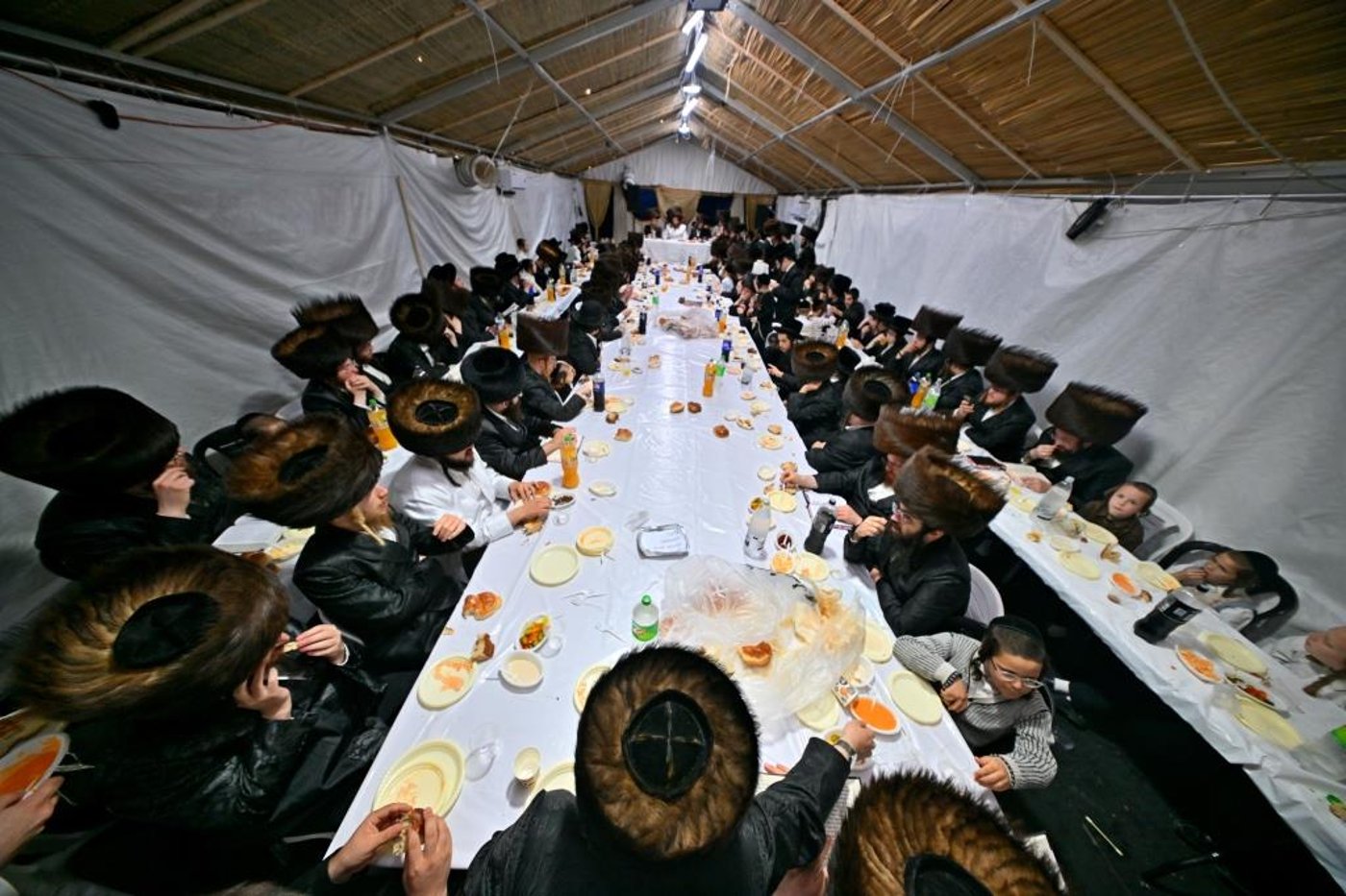 ימי החג בחצר ספינקא בית שמש