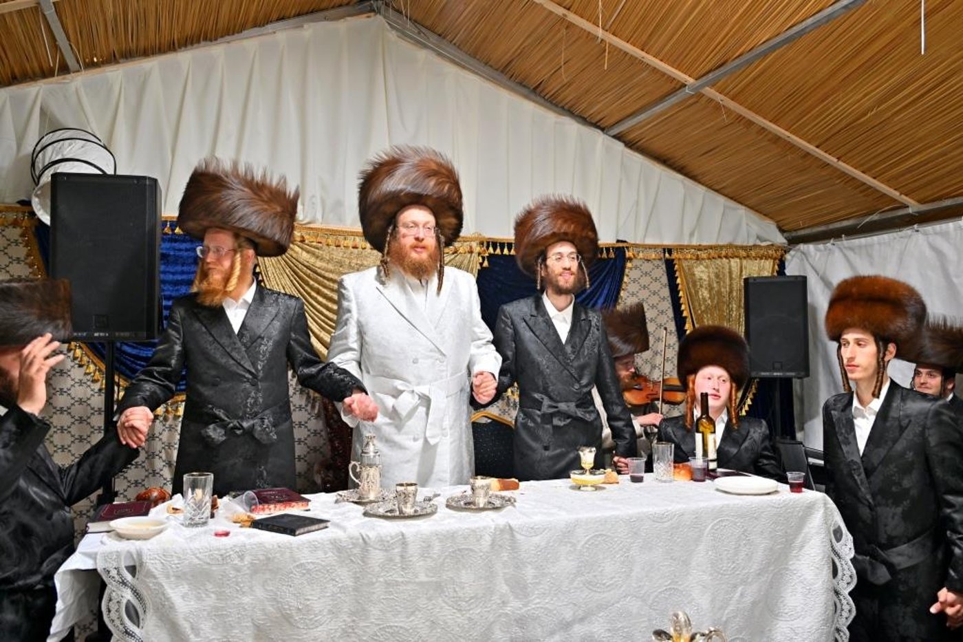 ימי החג בחצר ספינקא בית שמש