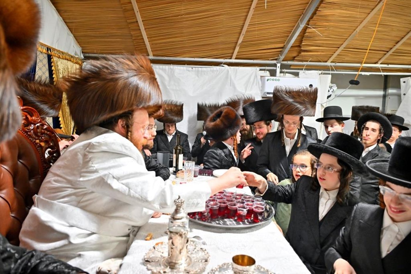 ימי החג בחצר ספינקא בית שמש