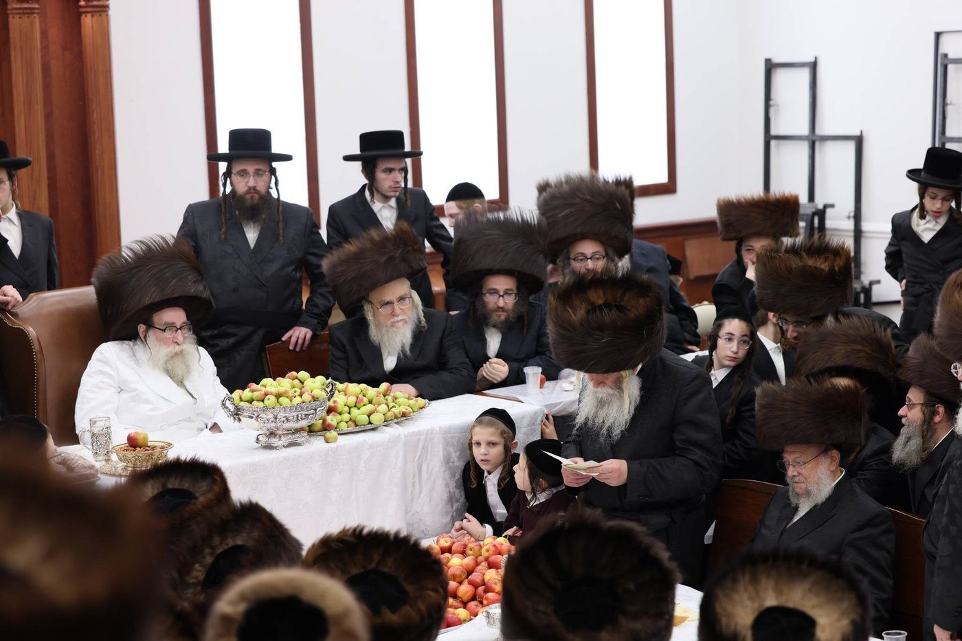 חג הסוכות בחצר תולדות צבי דספינקא | צילום: שלמה ב.