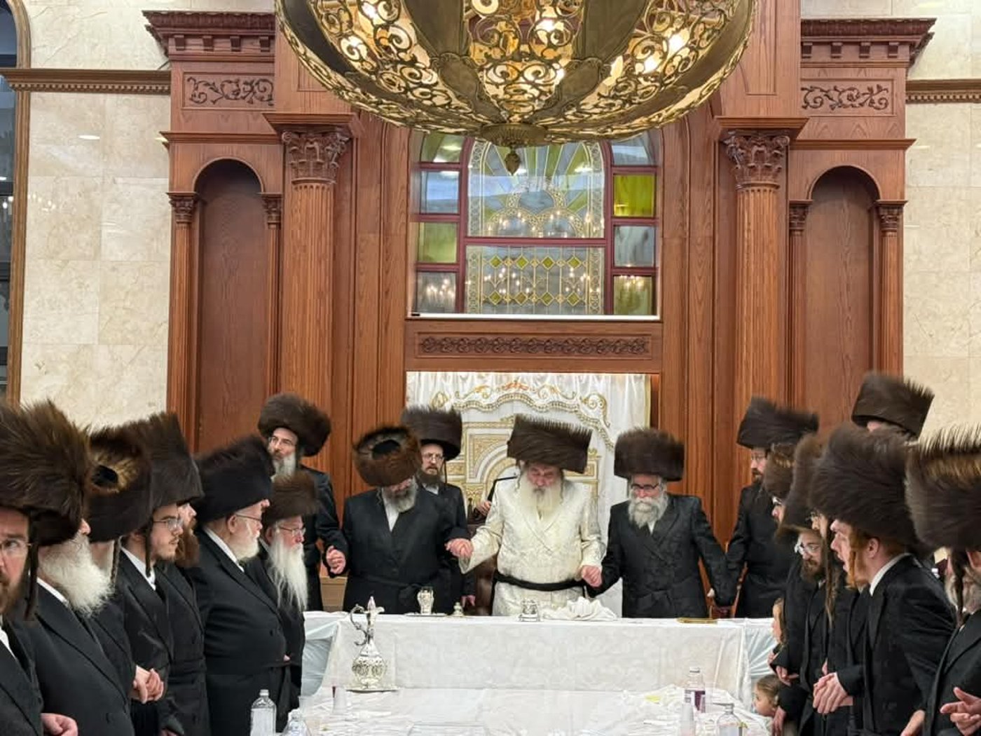 ימי החג בחצר קראלי • צילום: באדיבות המצלם
