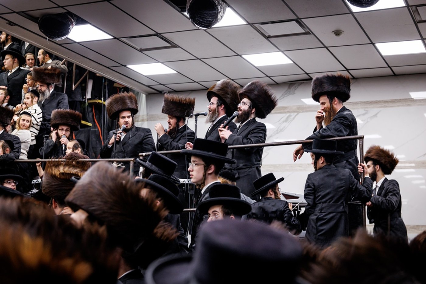 הכנסת ספר התורה בסאטמר
