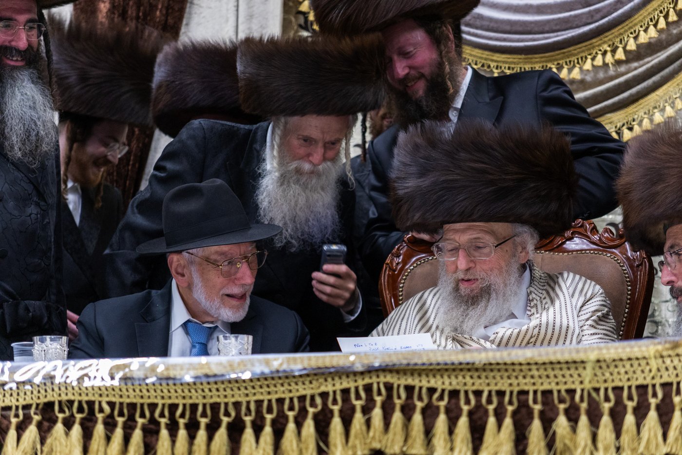 חג הסוכות בחצר הקודש פינסק קרלין