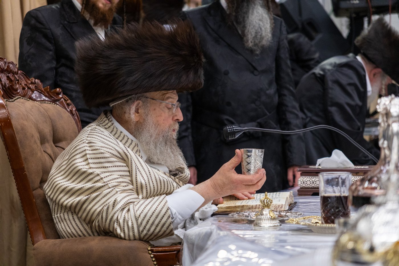 חג הסוכות בחצר הקודש פינסק קרלין