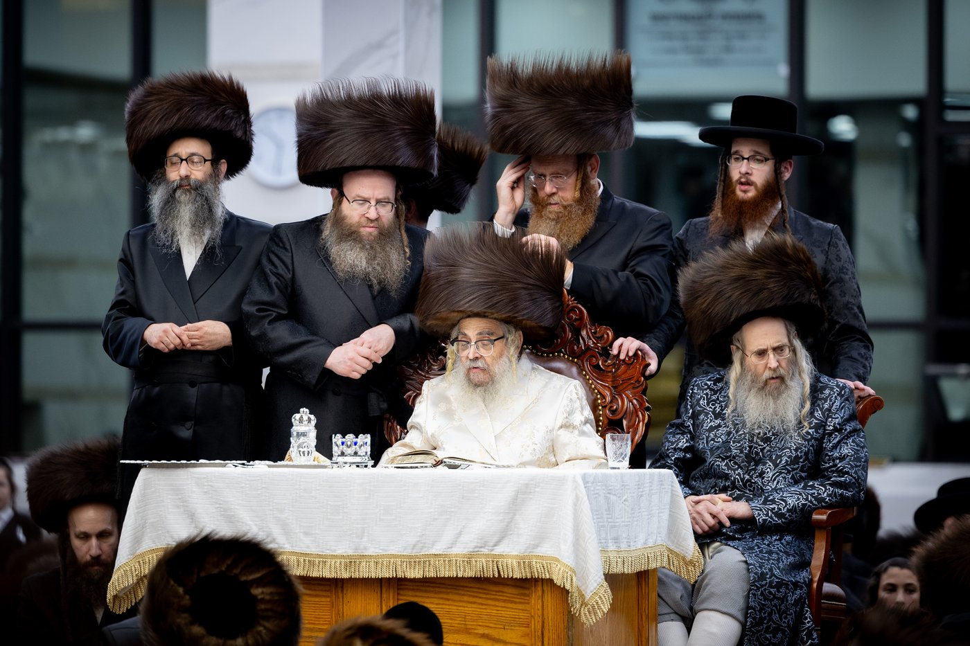 מוצאי שמחת תורה בחצה"ק סאטמר