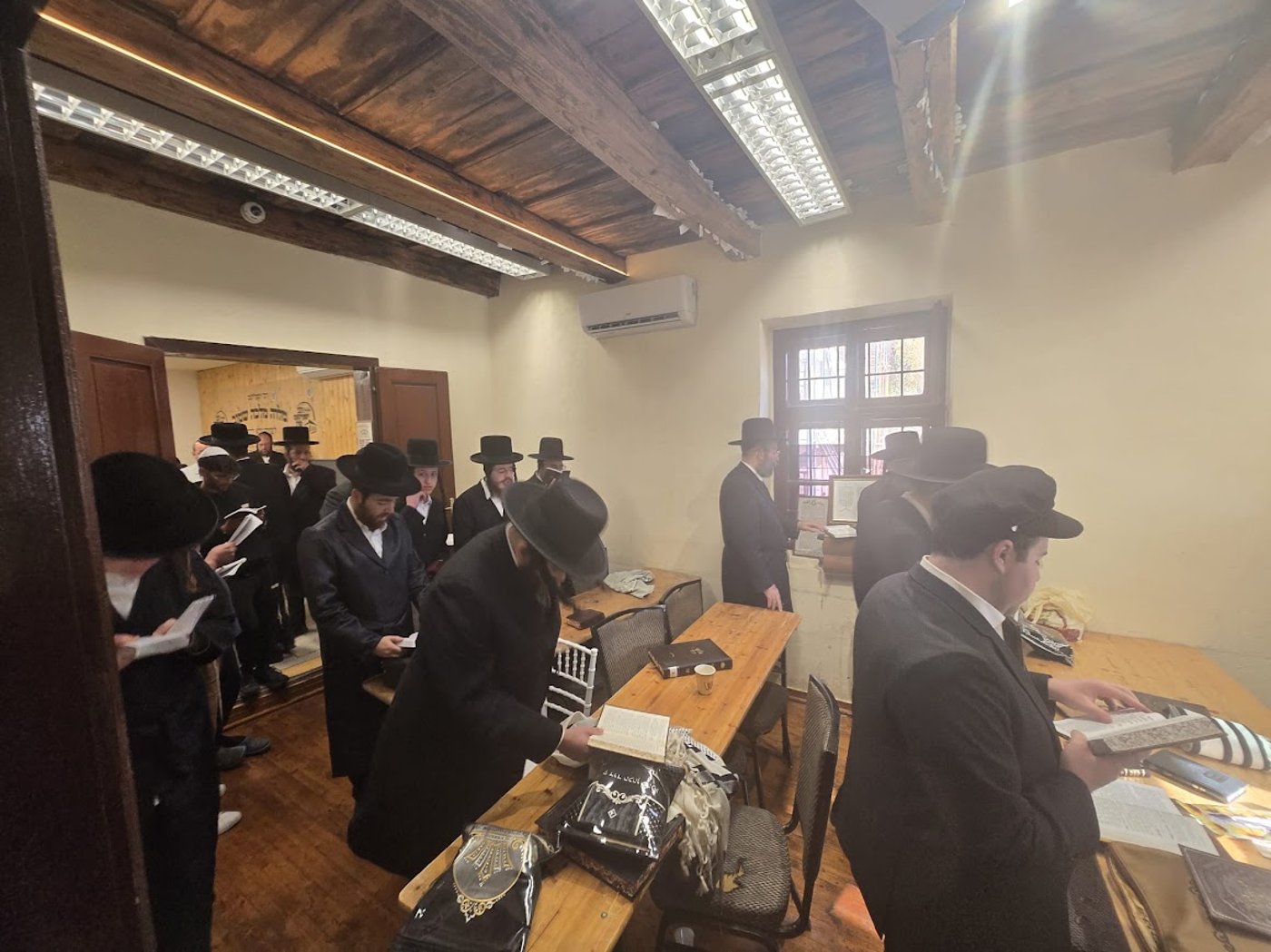 ירח האיתנים בקרעסטיר | צילום: באדיבות המצלם