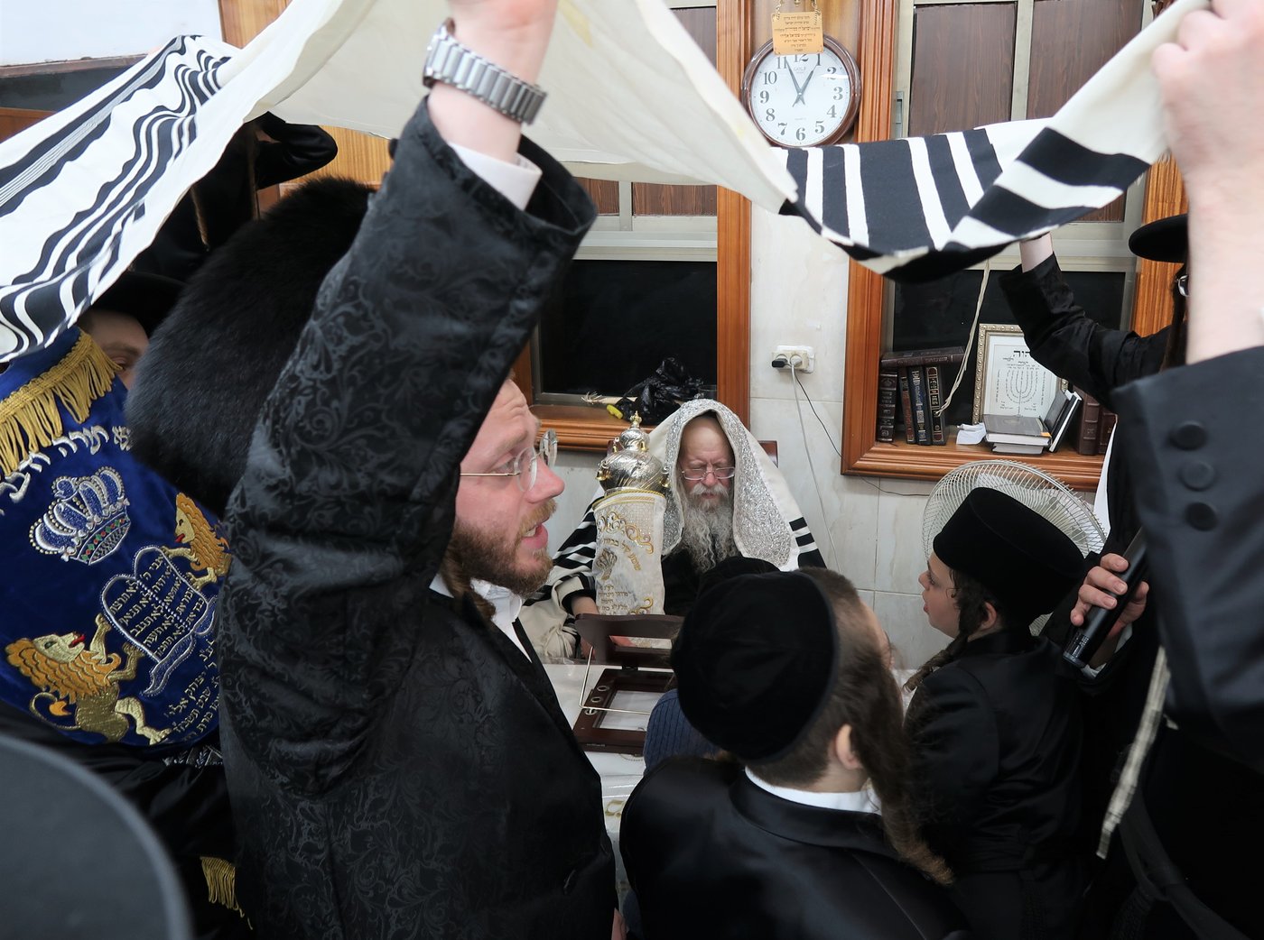 הקפות שניות בחצר קוזמיר | צילום: י. פריד