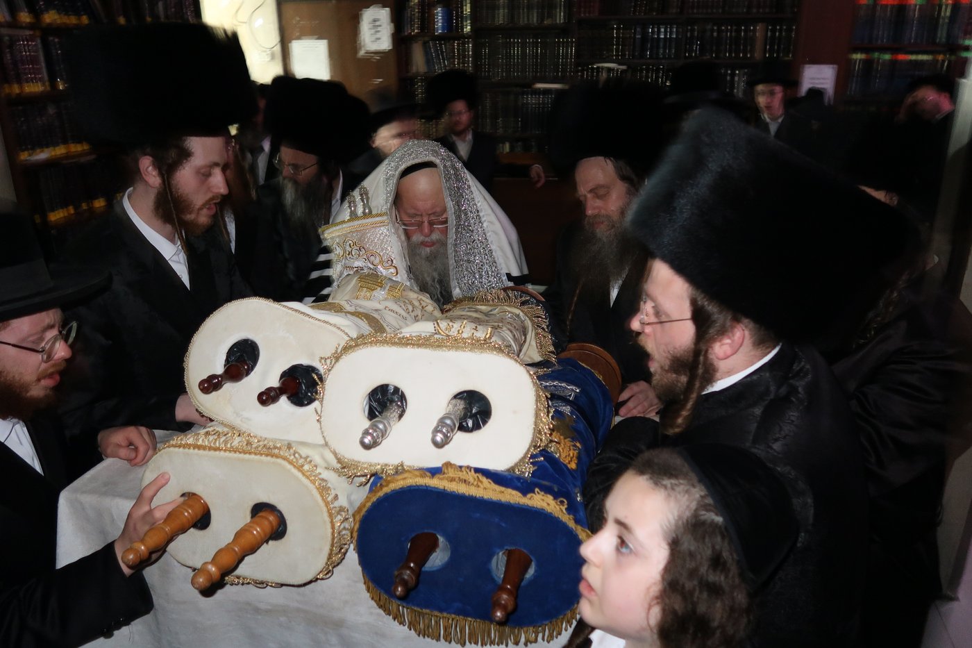 הקפות שניות בחצר קוזמיר | צילום: י. פריד