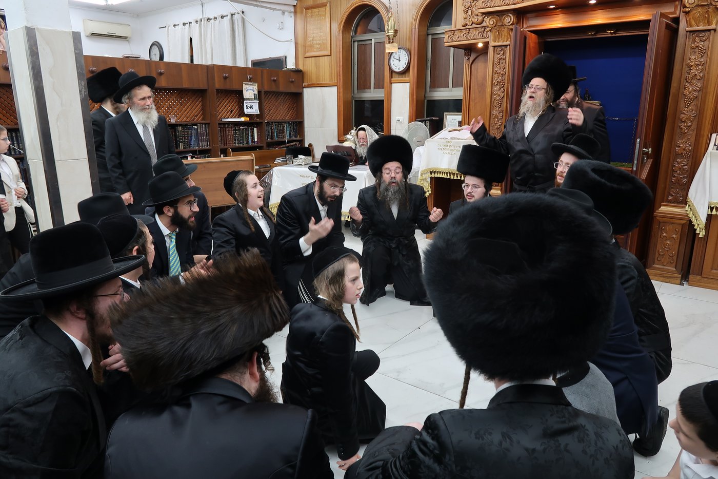 הקפות שניות בחצר קוזמיר | צילום: י. פריד