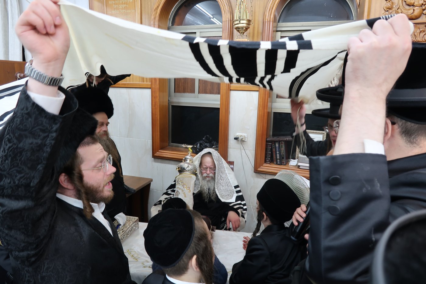 הקפות שניות בחצר קוזמיר | צילום: י. פריד
