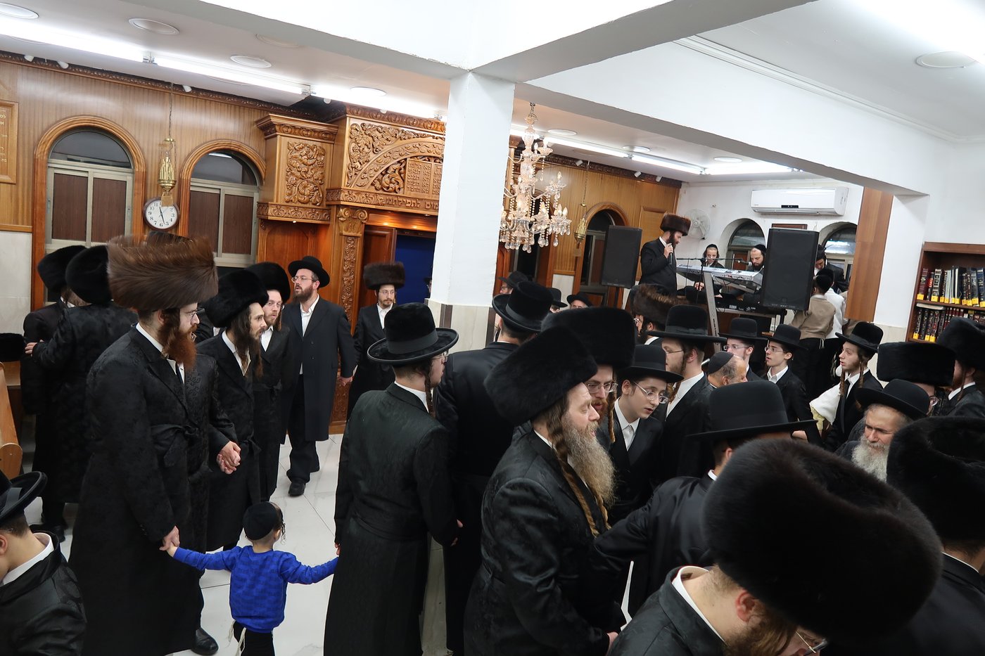 הקפות שניות בחצר קוזמיר | צילום: י. פריד