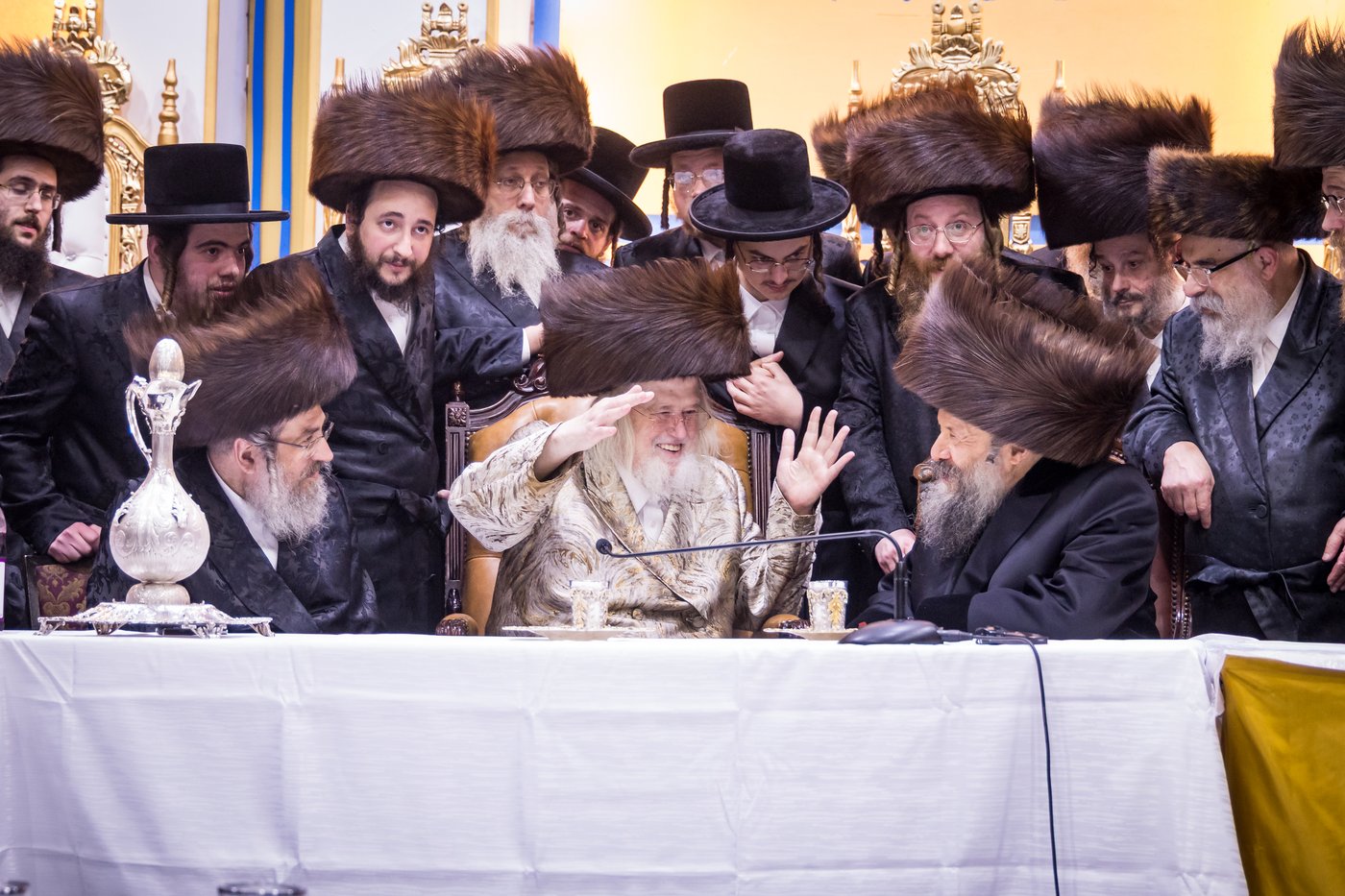 האדמו"ר מבאבוב 45 בביקור אצל האדמו"ר ממונקאטש | צילום: אחים לאנטשעווסקי - הלל ל"ש