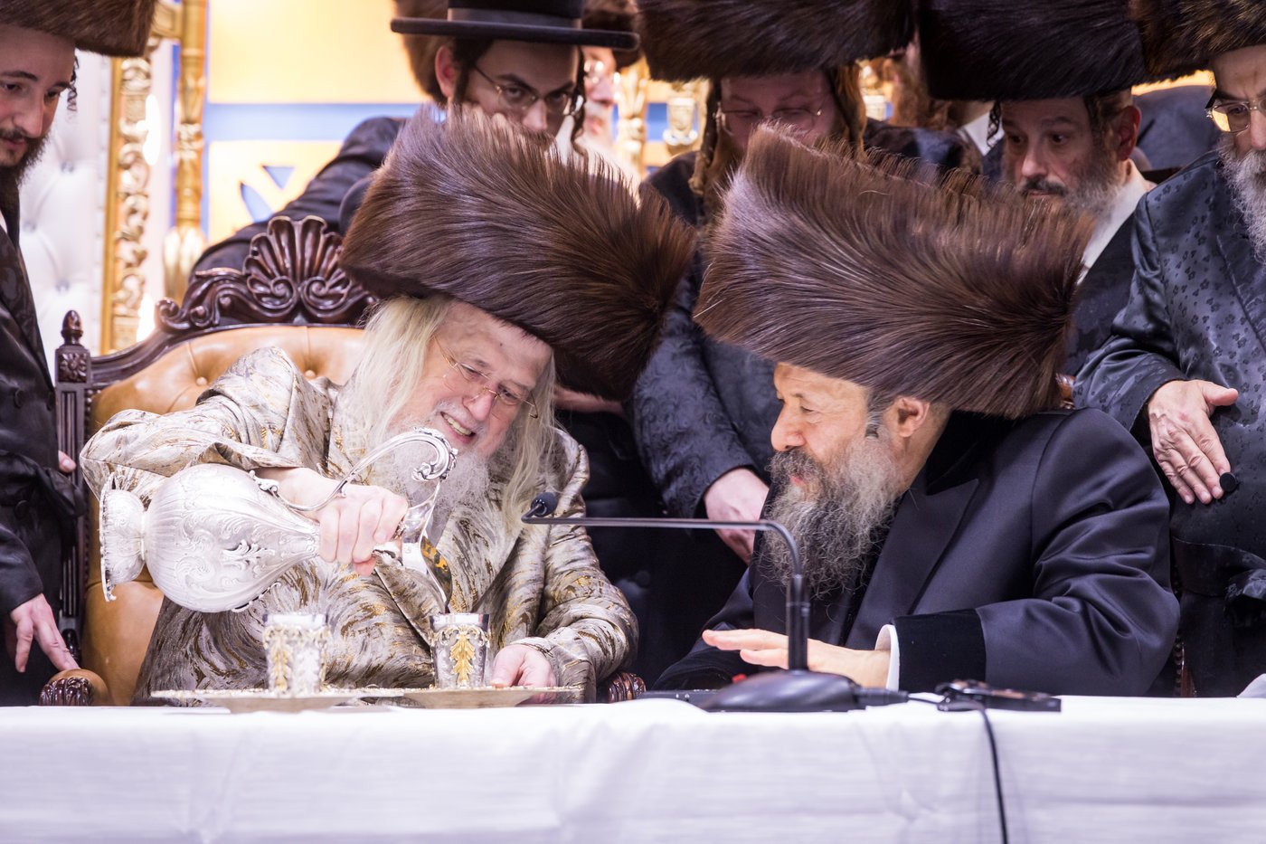 האדמו"ר מבאבוב 45 בביקור אצל האדמו"ר ממונקאטש | צילום: אחים לאנטשעווסקי - הלל ל"ש