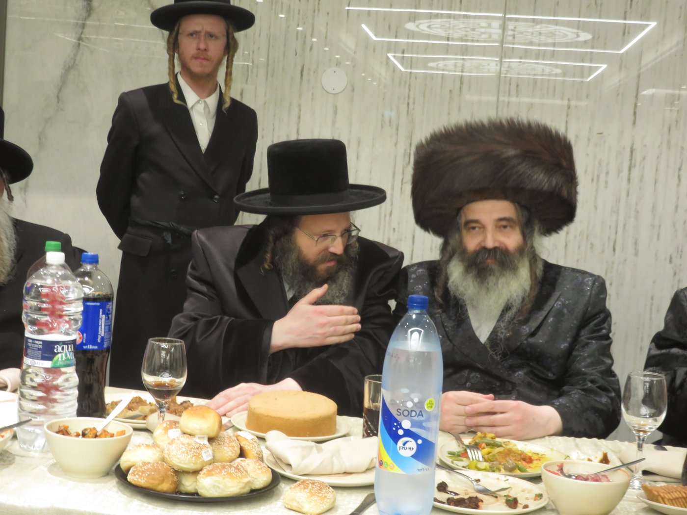 שמחת האירוסין בבני ברק | צילום: א.כ.
