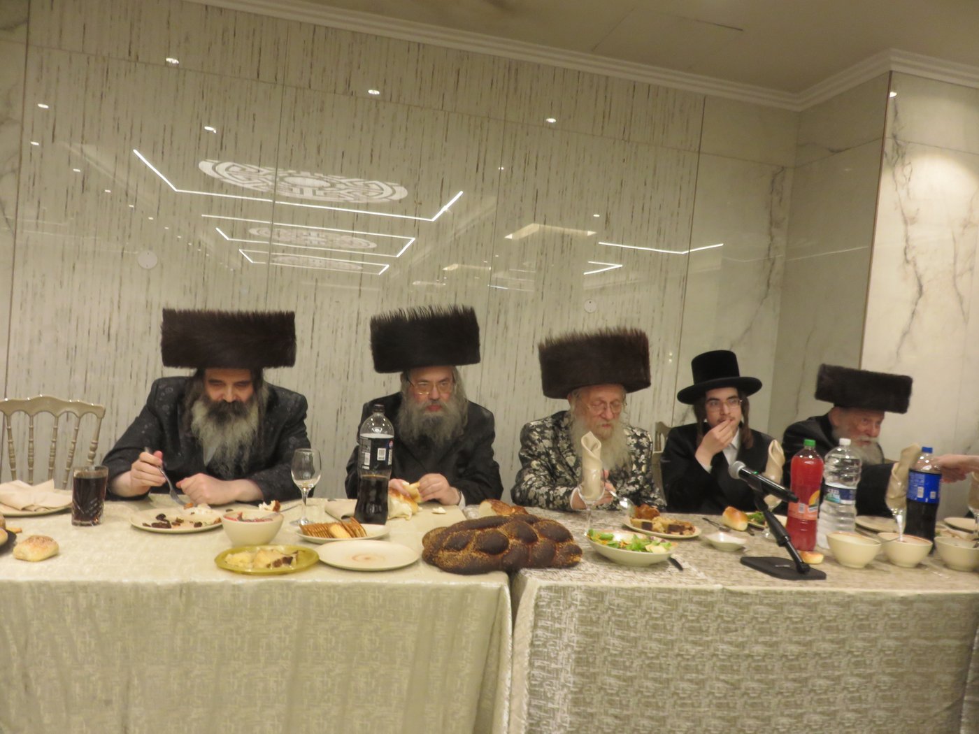 שמחת האירוסין בבני ברק | צילום: א.כ.