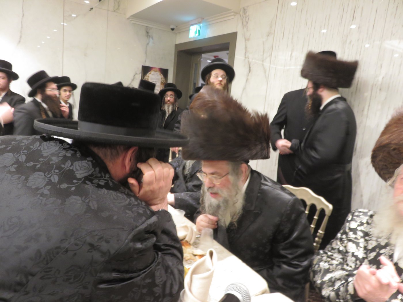 שמחת האירוסין בבני ברק | צילום: א.כ.