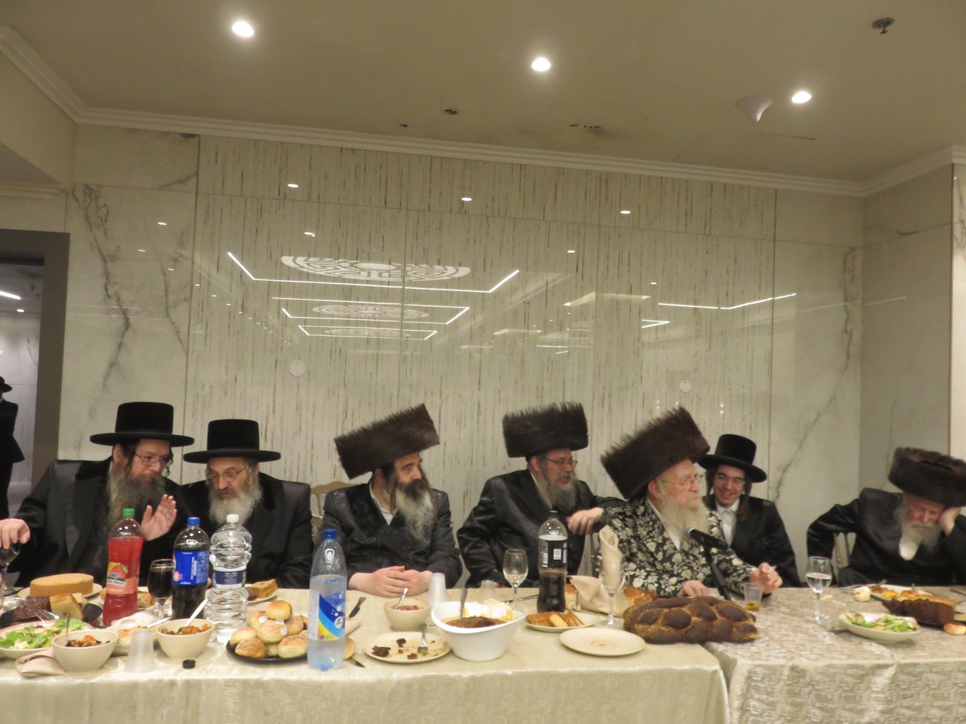 שמחת האירוסין בבני ברק | צילום: א.כ.