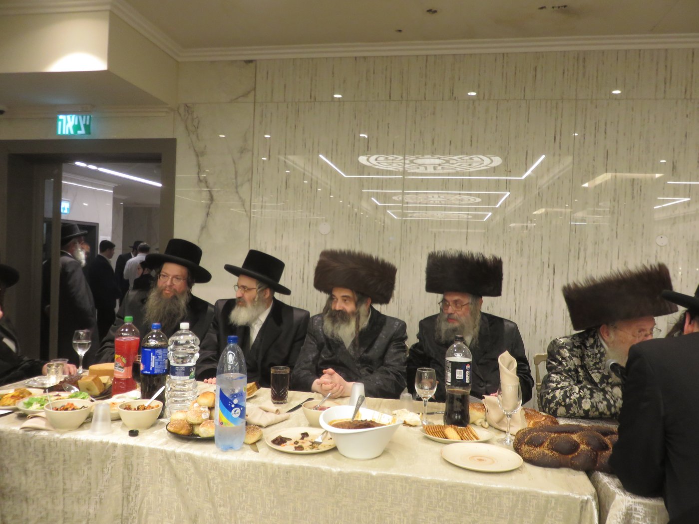שמחת האירוסין בבני ברק | צילום: א.כ.
