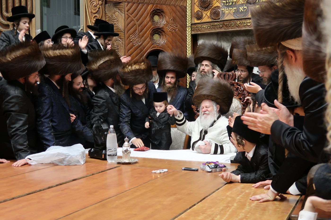 שמחת החלאקה לנכד האדמו"ר מפרמישלאן שליט"א | צילום: י. פריד