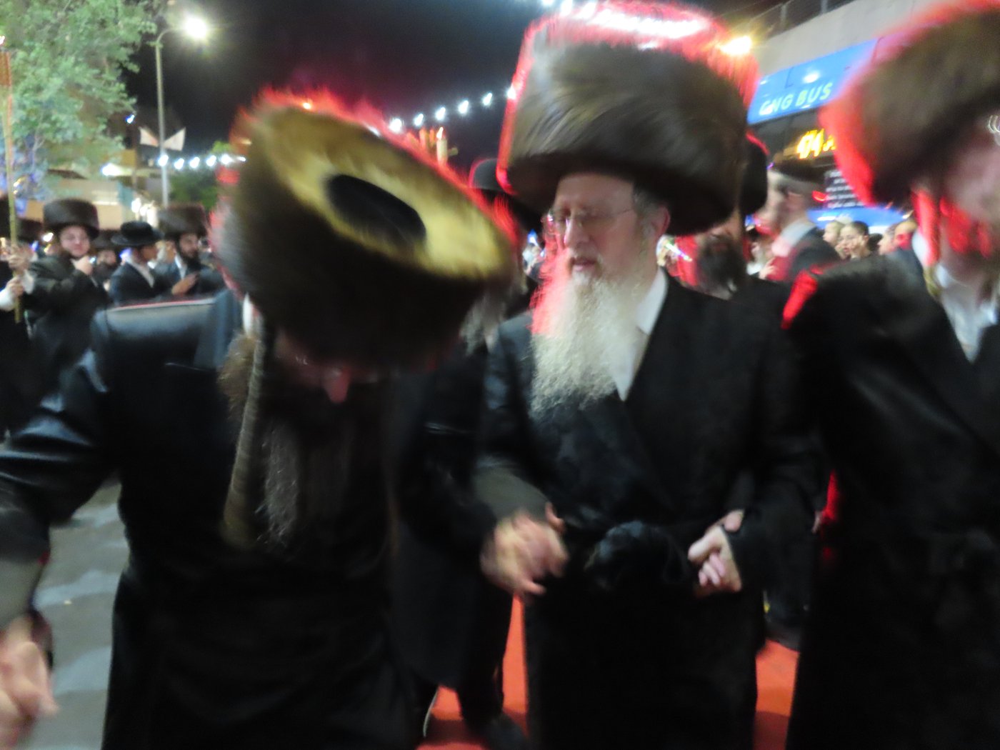 הכנסת ספר תורה בבית שמש | צילום: י. פריד